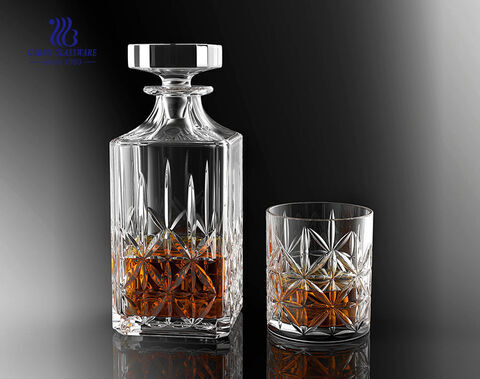 China cheap high quality wine decanter and glass set with stopper