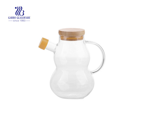 Wholesale custom hand made 20oz pyrex glass cruet with bamboo  lid