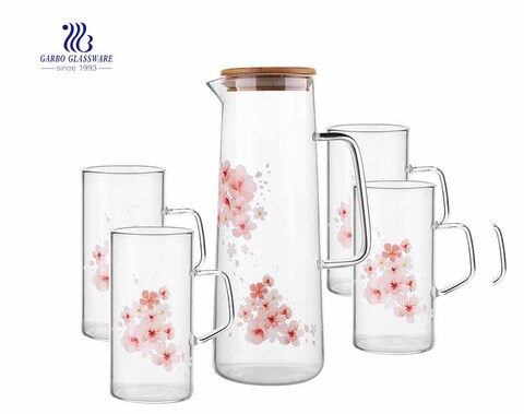 Nouveau ensemble de théière en verre borosilicaté avec tasses à poignée pour jus de fruits 5 pièces en verre ensemble d'eau usine