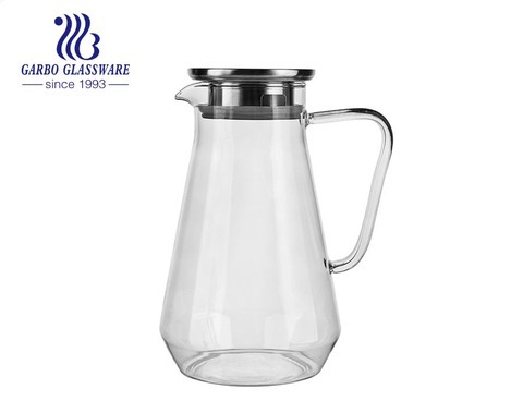 1.5 Liter 52oz Hand made Borosilicate Glass Pitcher with Lid Heat Resistant Glass Water Carafe with Handle