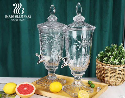 Factory High-white Embossed Glass Beverage Wine Dispenser with Metal Stopcock Engraved Sunflower Pattern Coconut Tree