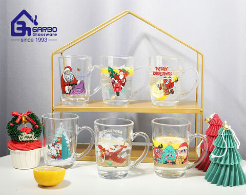 Tasse en verre élégante de la série Noël de 220 ml à vendre