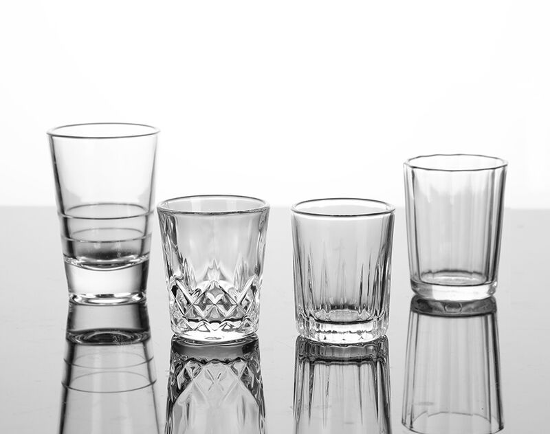 verres à liqueur classiques